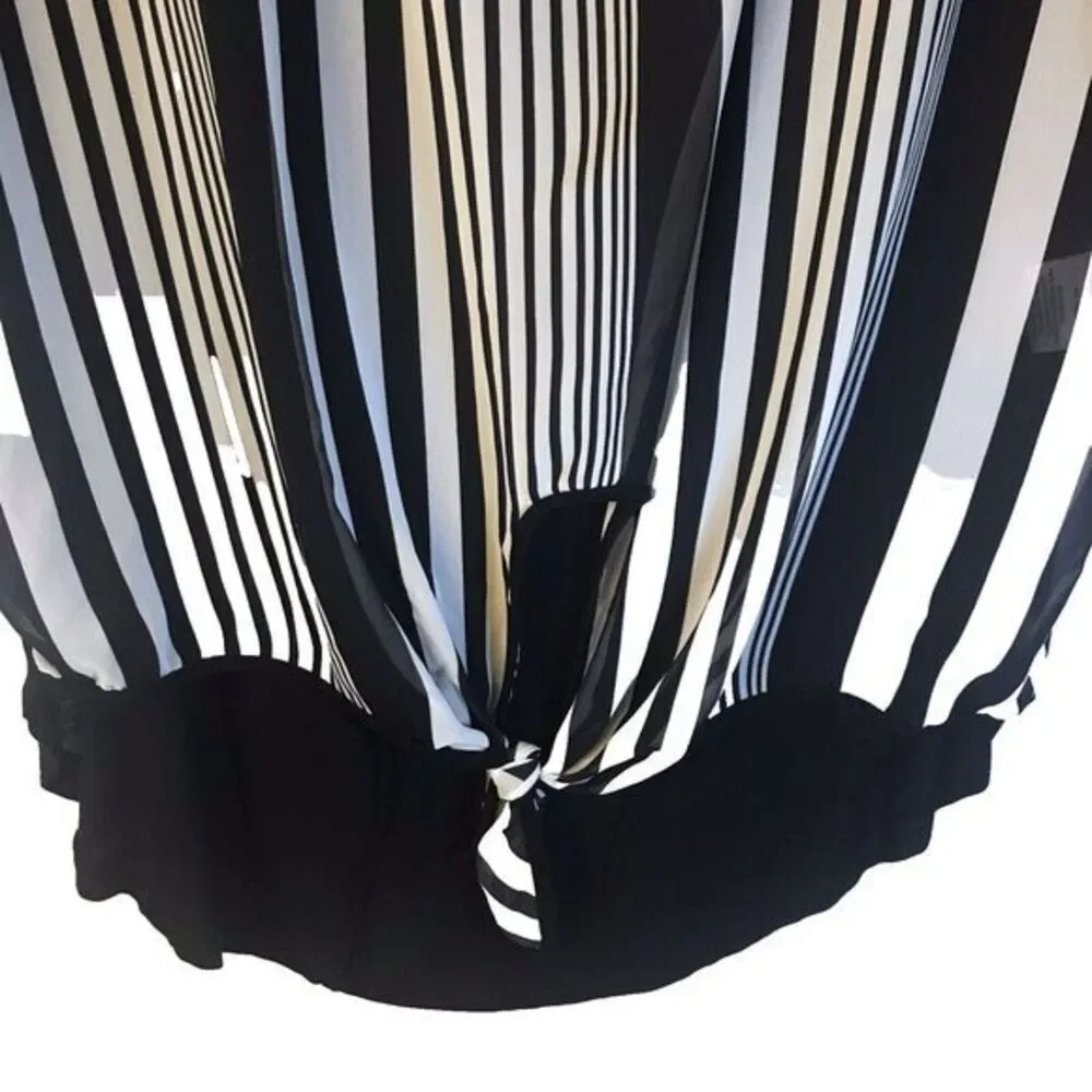 Bongo‎ Plus Boho Black & White Sheer Strip Tie Front Pullover Top Size 3X - Picture 3 of 8